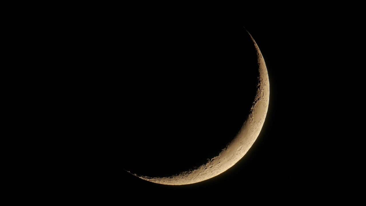 Waning and waxing crescent moon -Nousnou Iwasaki - Unsplash