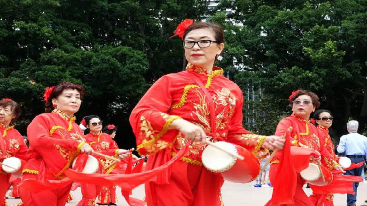 Cov poj niam neeg Asian