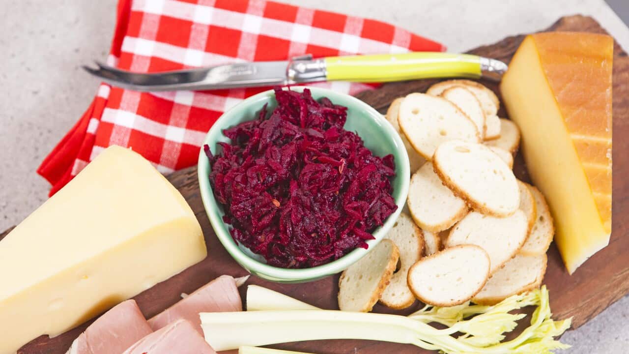Everyday_Gourmet_S5_Ep05_PICKLED BEETROOT_2.jpg