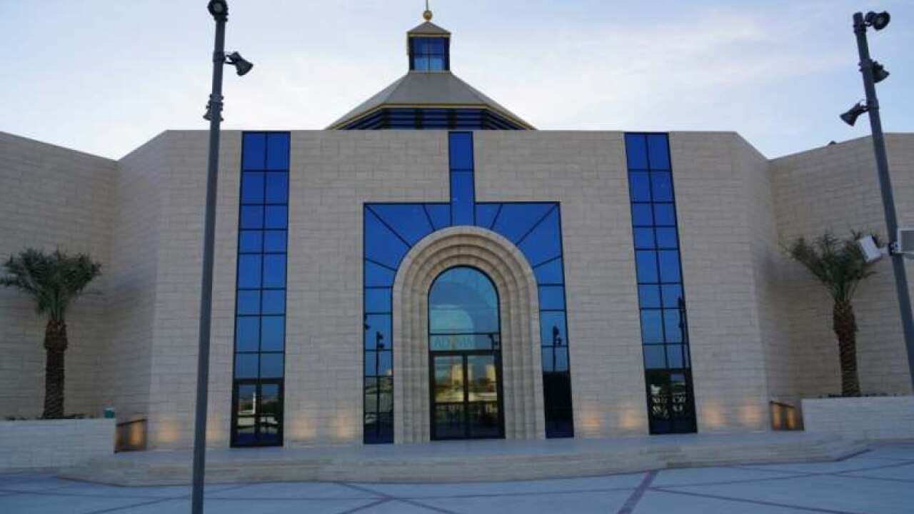 Bahrain to build largest cathedral in the Gulf