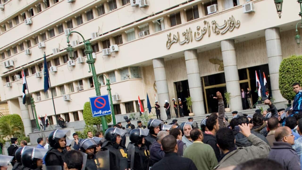 Security-Police-Egypt-HQ_160311_B_AAP_1438154825
