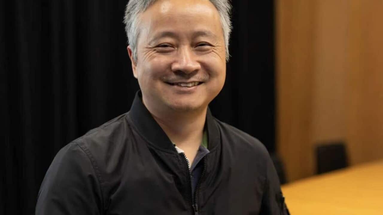 施训鹏博士