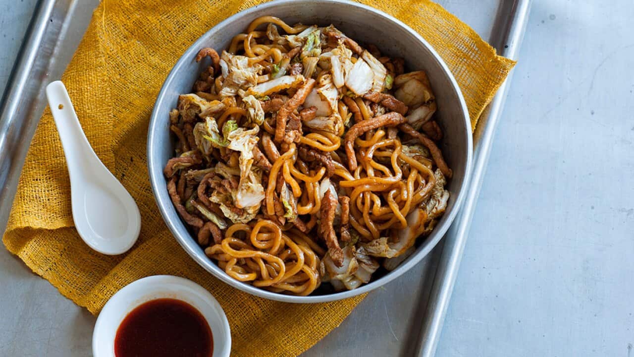 Shanghai fried noodles
