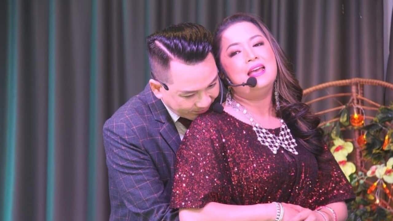 'Bach Hai Duong' show part 2