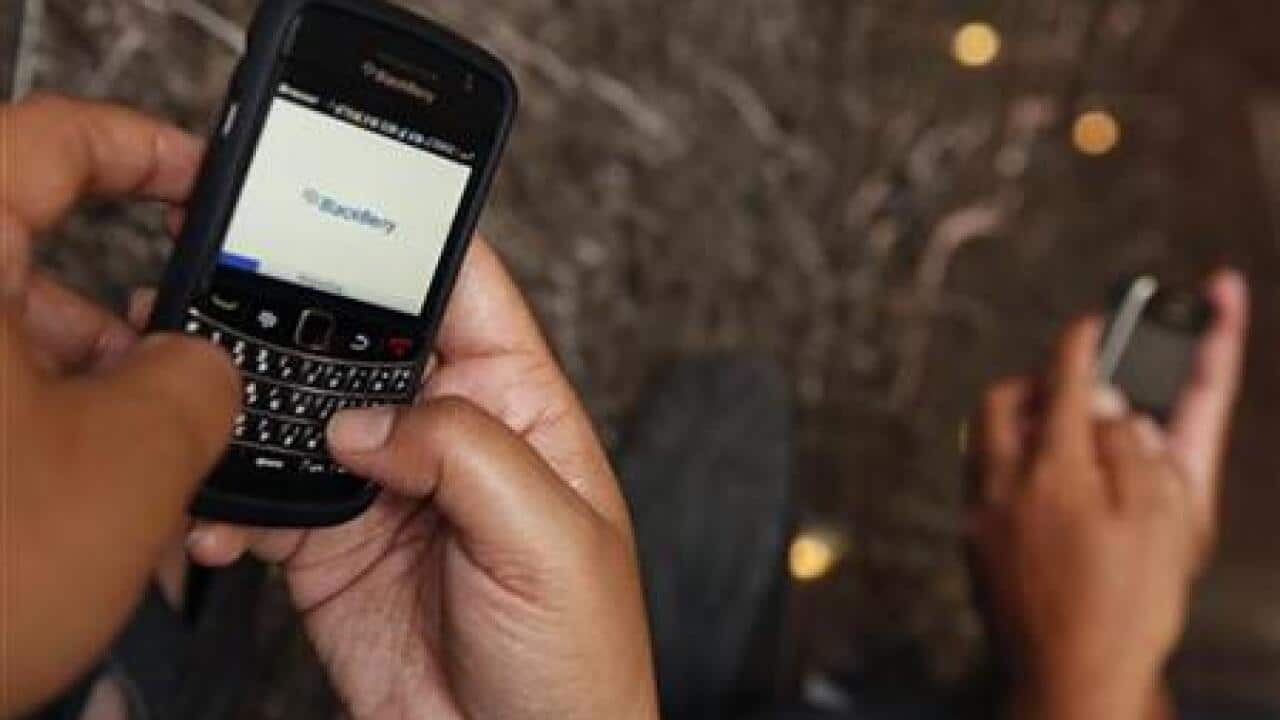 analysis-blackberry-under-attack-in-corp-301884917-large.jpg