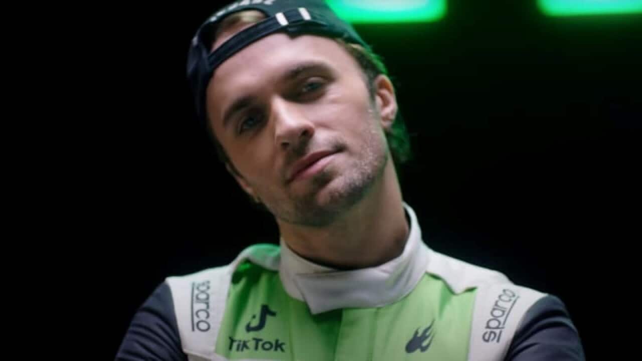 Squeezie-pilote-d'un-jour- You Tube.jpg
