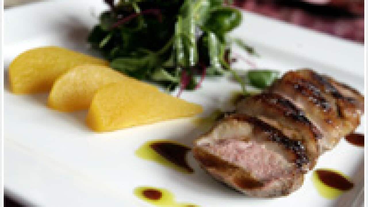 Tunisian marinated duck breast of cardamom and honey