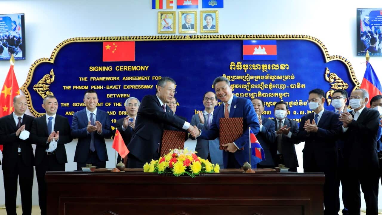 Signing Ceremony for Phnom Penh - Bavet expressway.jpg