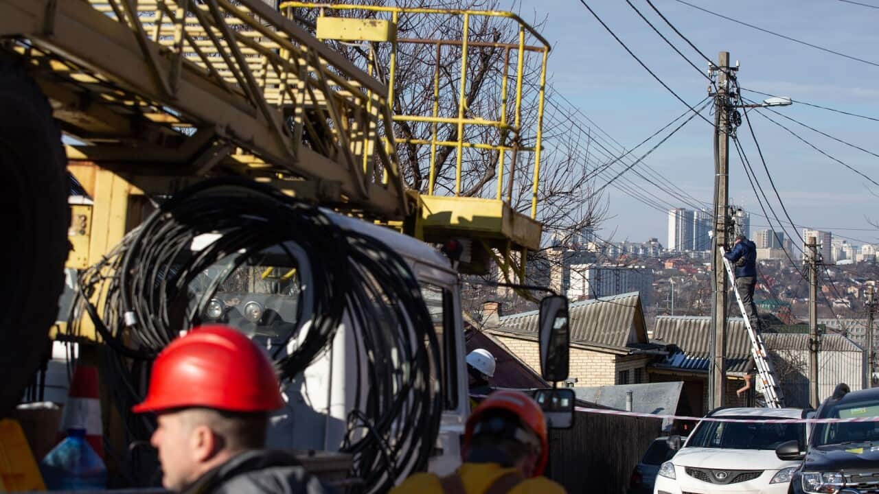 Scraps of a Russian rocket falls on a neighborhood in Kyiv
