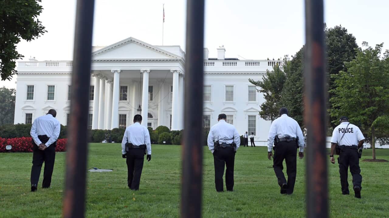 Uniformed Secret Service officers on the White House US