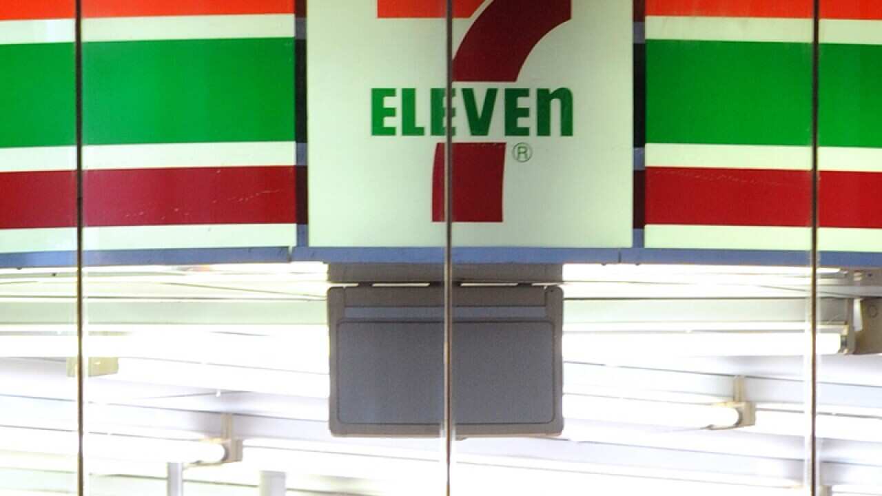 7/11 (Seven Eleven) convenient store