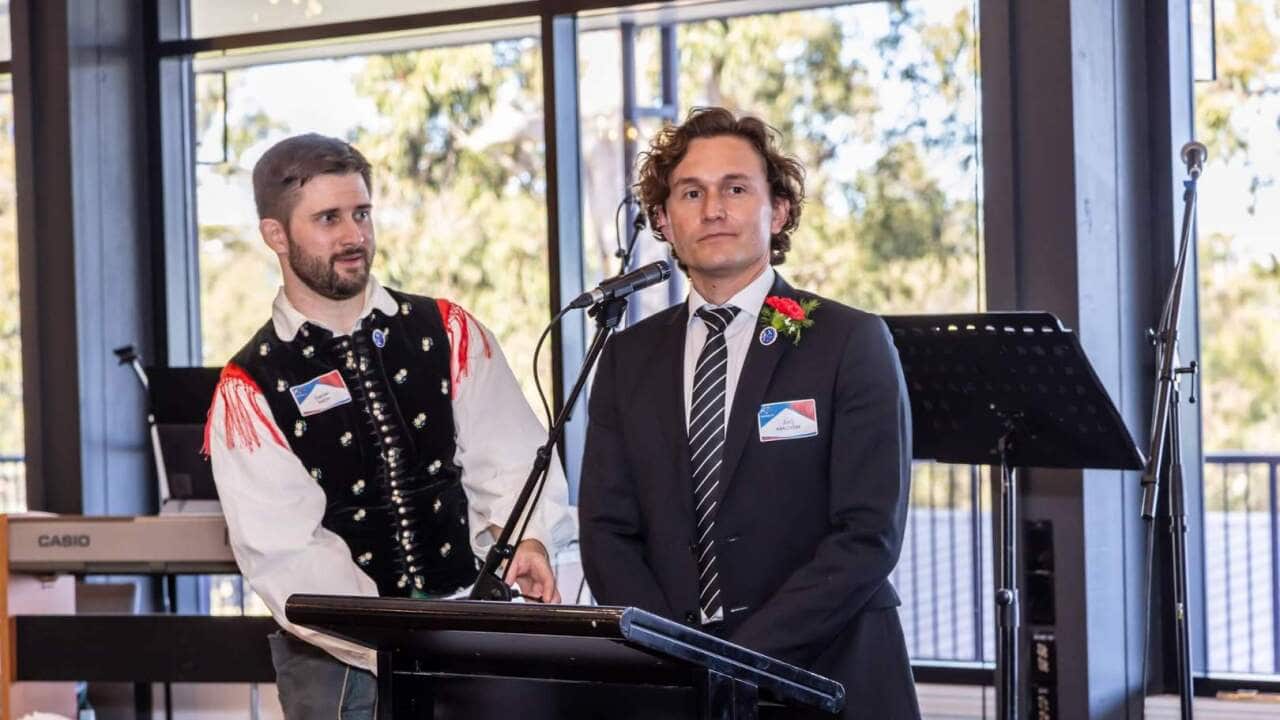 Dr. Jurij Karlovšek