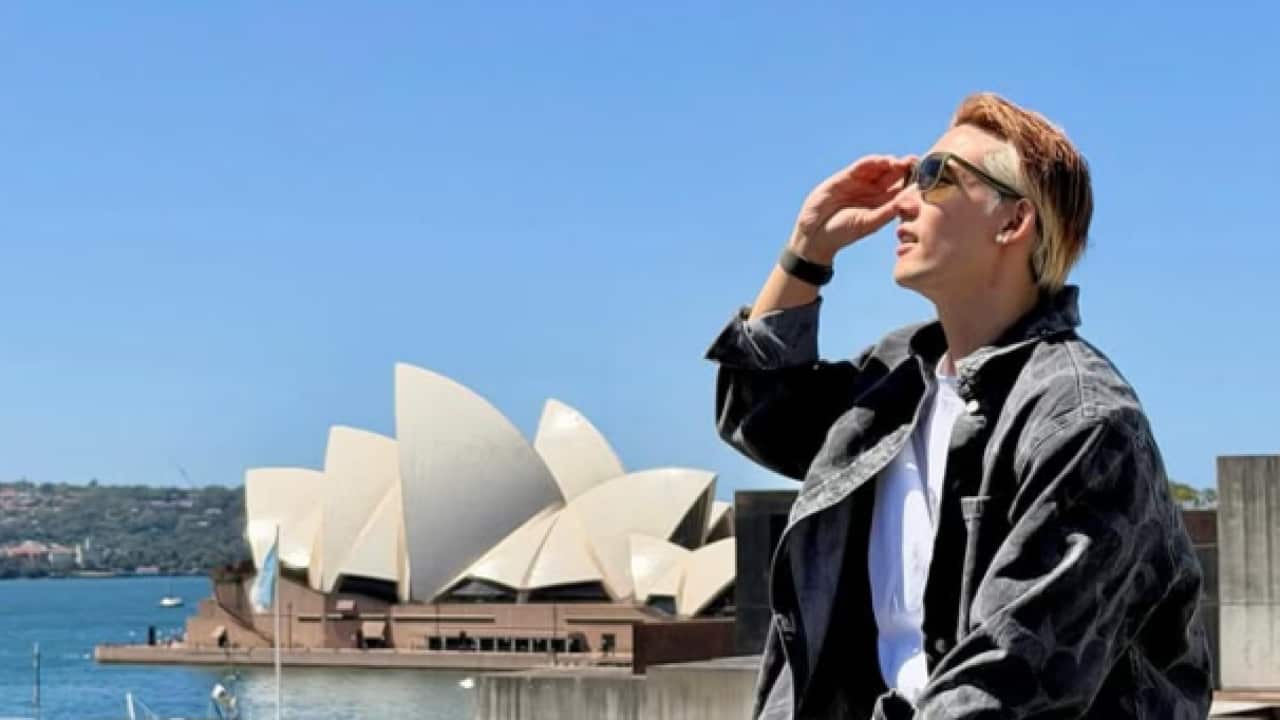 Kenny Kwan - Opera House (2).png