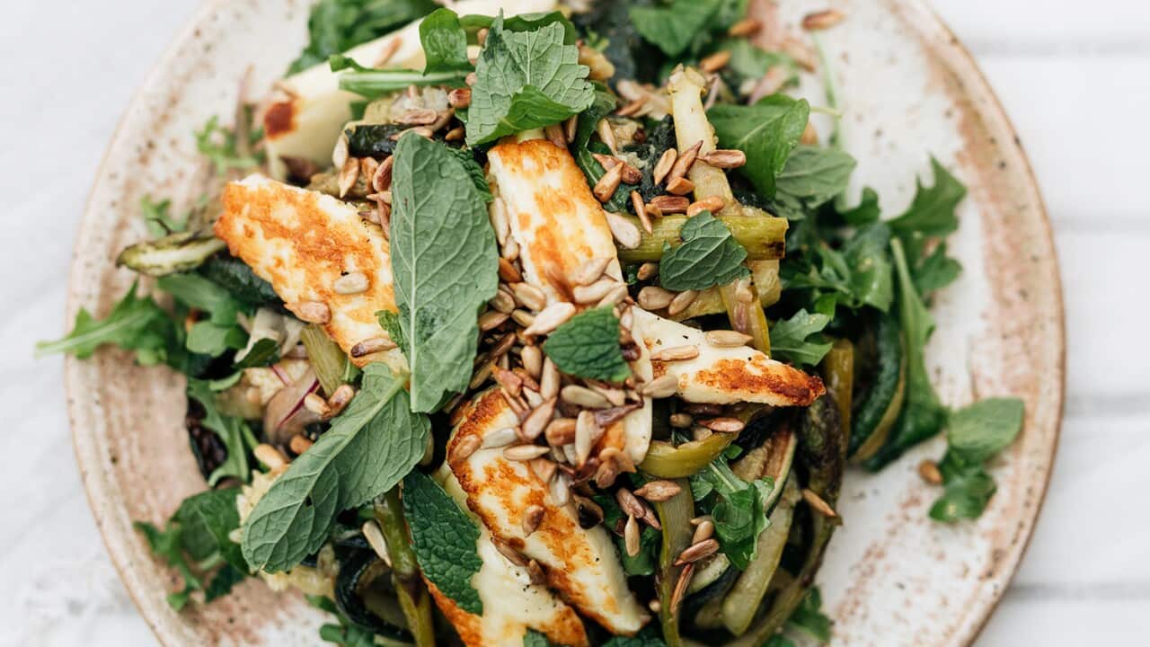 Marinated zucchini and haloumi salad