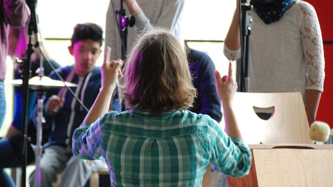 Iris sehnt sich nach der "Geräuschbelastung" die ihr Beruf mit sich bringt