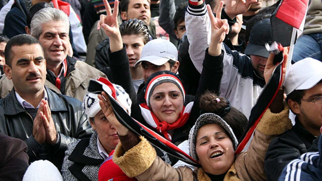syria_protesters_L_111209_ap_1101956662