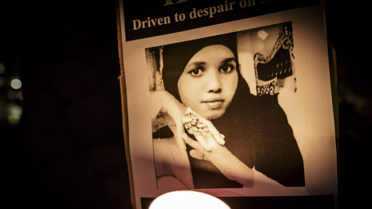 Hundreds Gather At Vigil For Refugee Who Attempted Self-Immolation On Nauru
