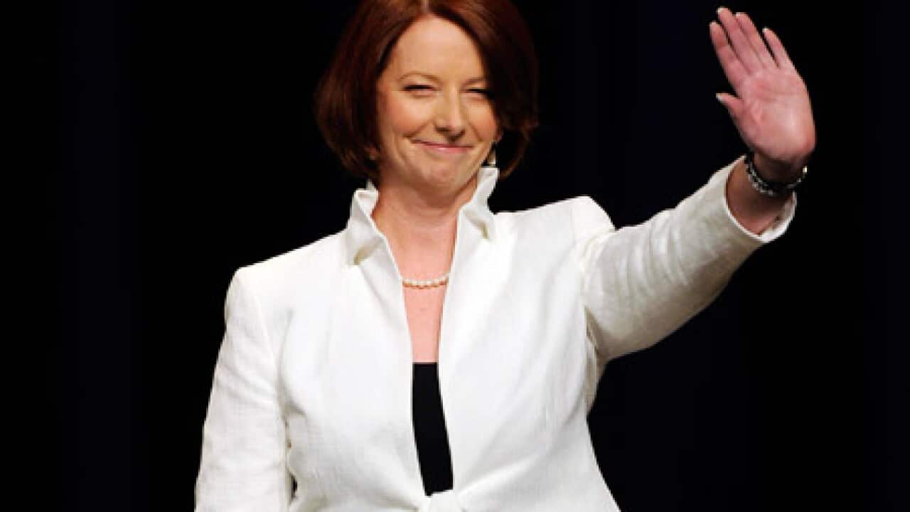gillard_wave_100821_B_AP_1177764256