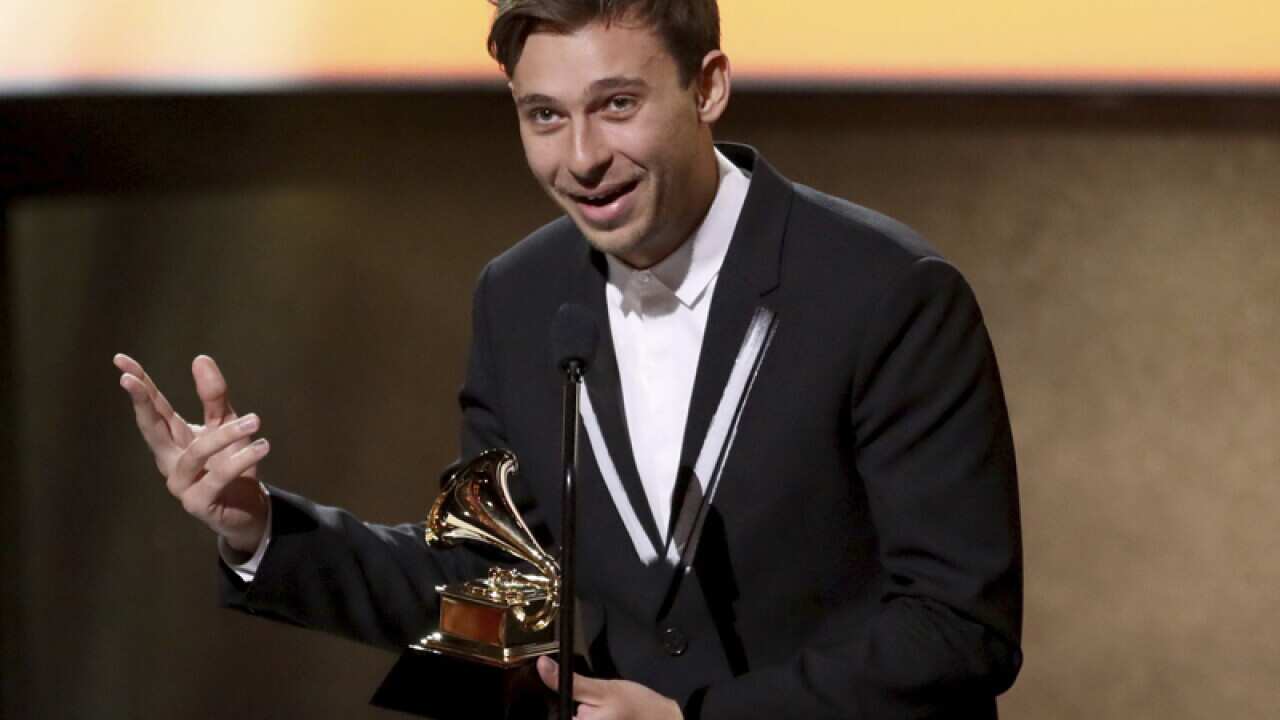 Flume accepts the award for best dance/electronic album