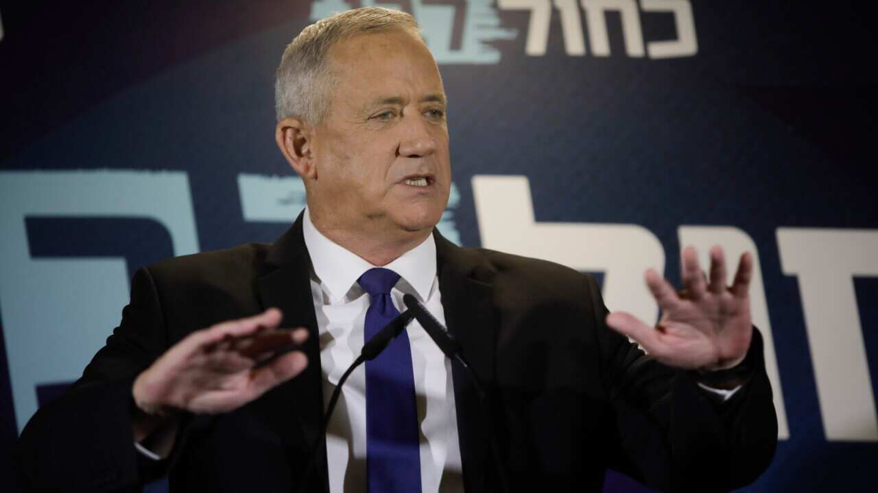 Blue and White party leader Benny Gantz delivers a statement in Tel Aviv