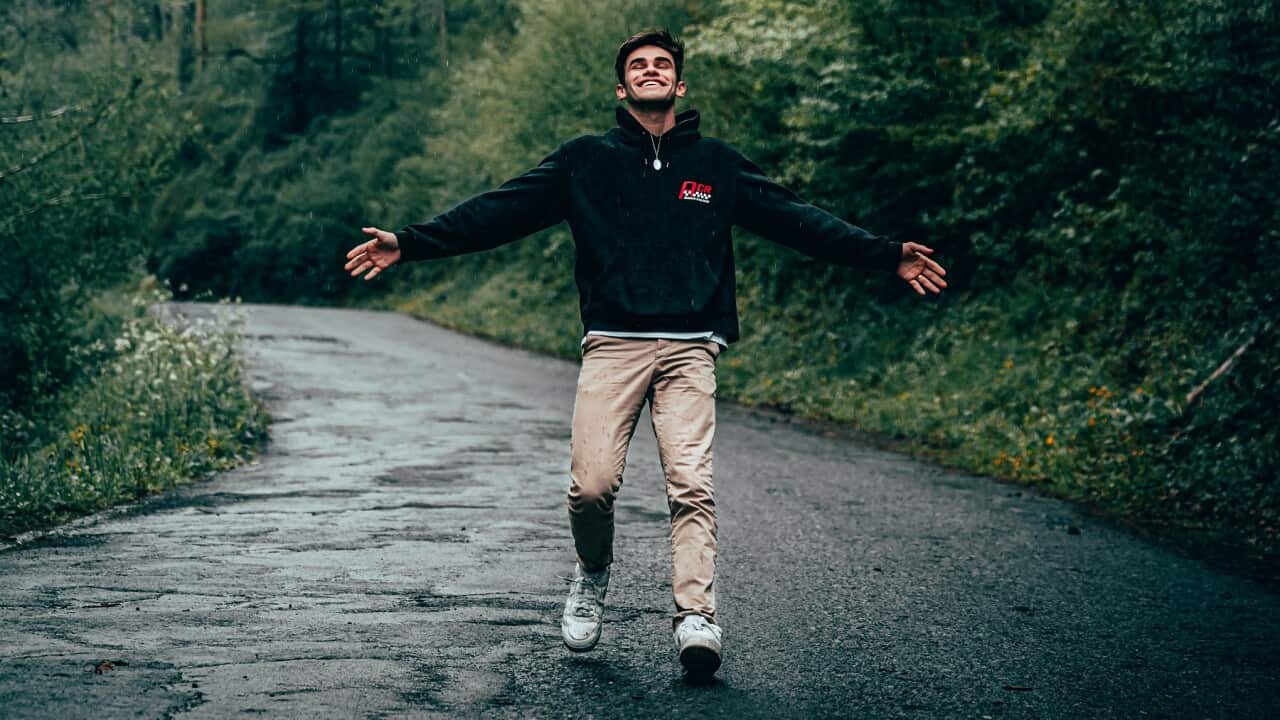 Keeping healthy can be as simple as taking regular walks (Jonas Jaken-Unsplash)