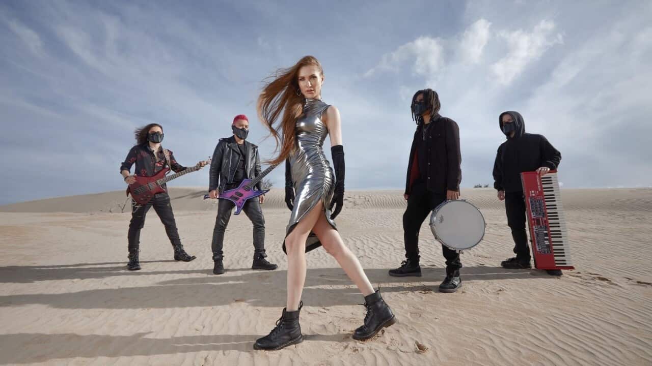 ANA BAND 1.jpg