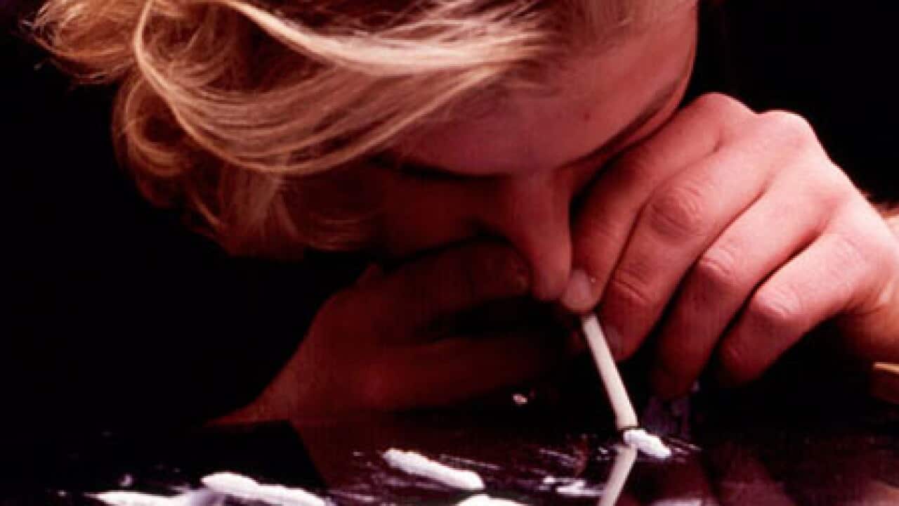 cocaine_2311_L_aap_960279604