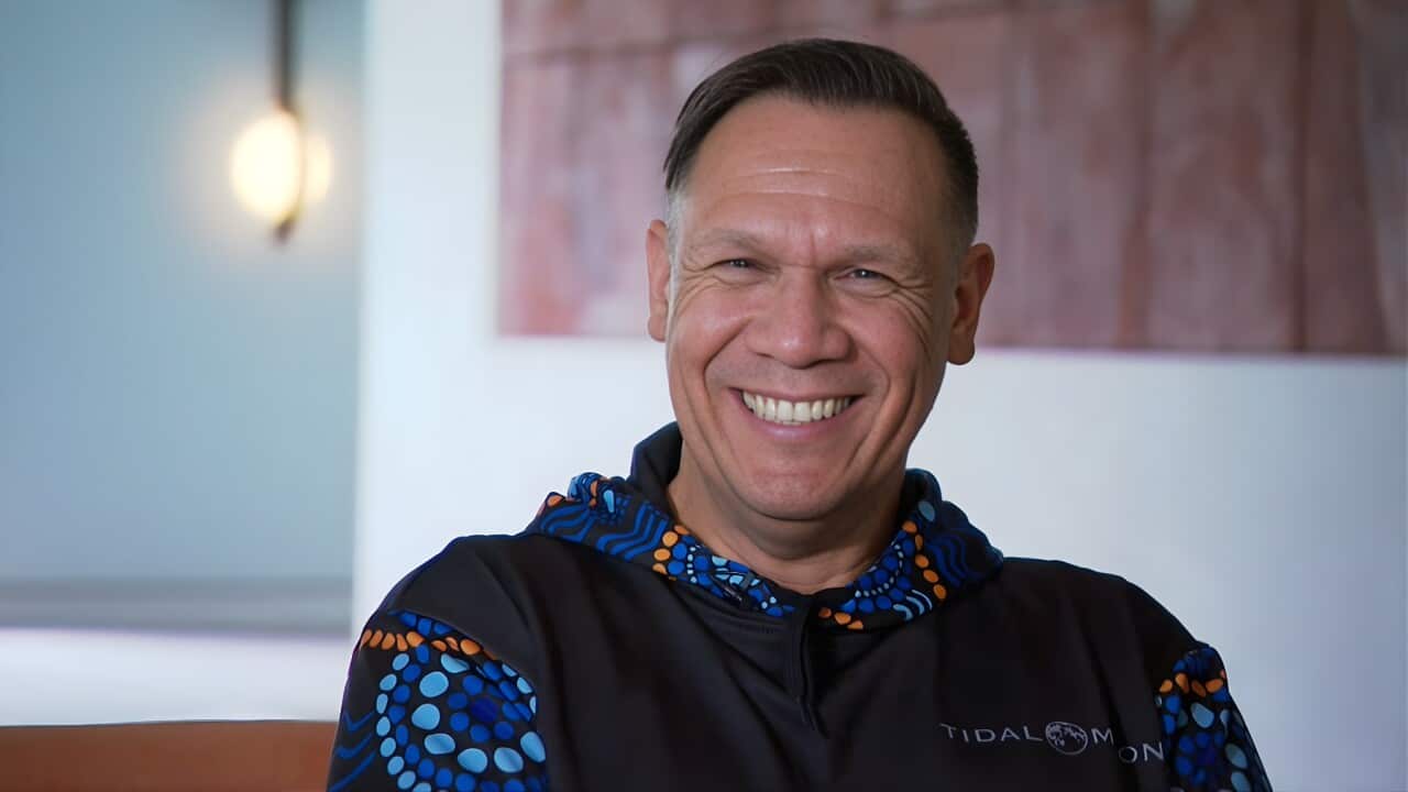 Profesor Michael Wear (NITV)