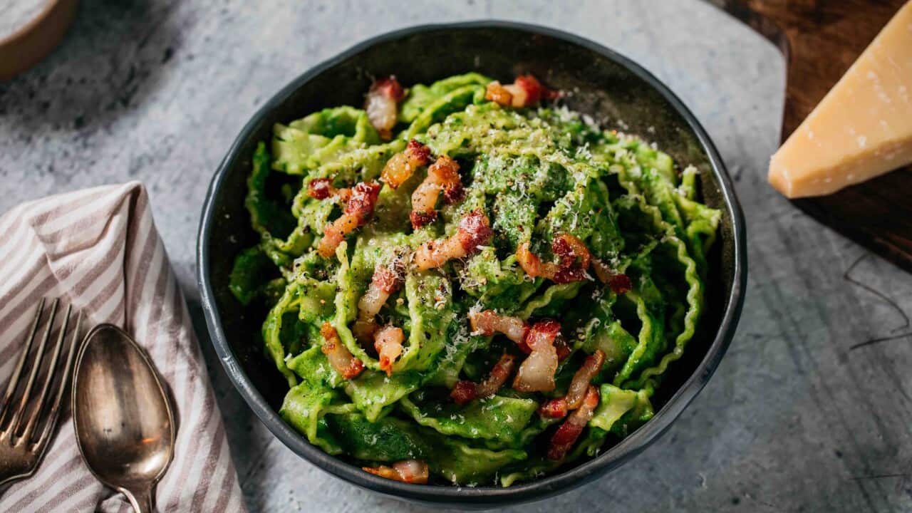 Mafaldine with pea and ham