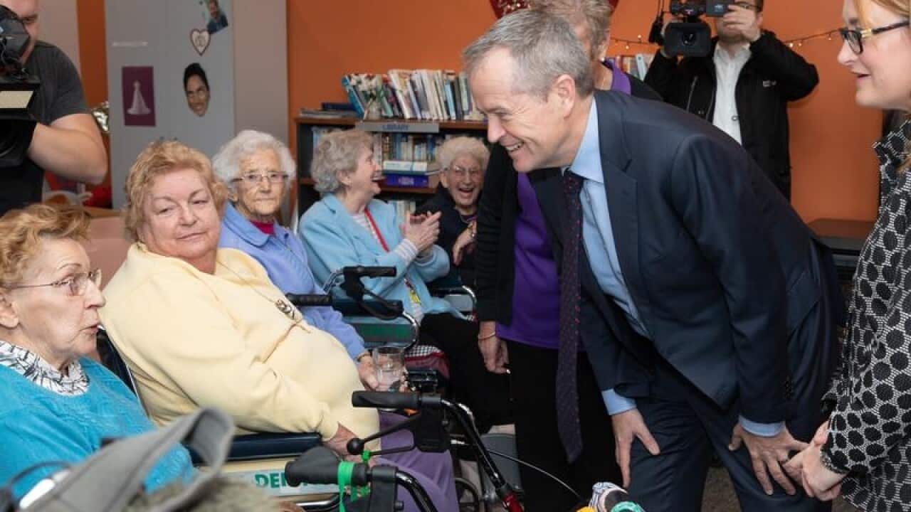 Bill Shorten talking to nursing home patients in Braddon.