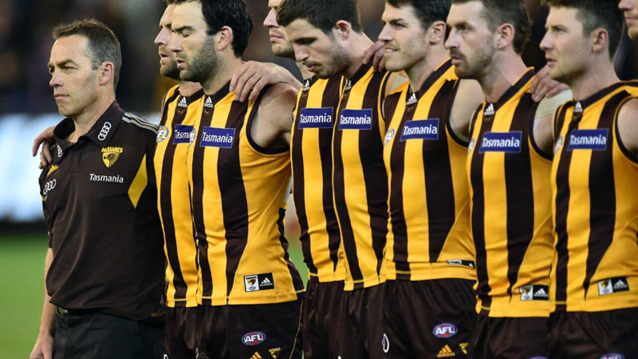 Hawthorn Hawks coach Alastair Clarkson (L)