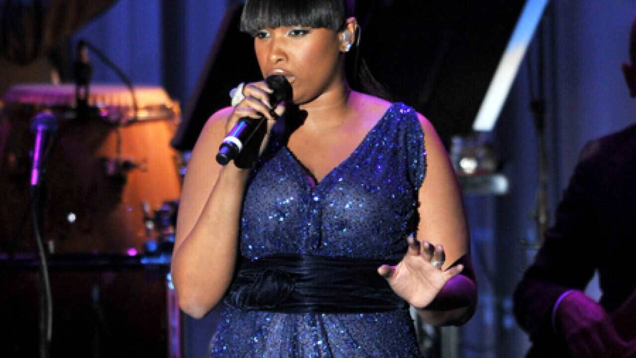 jennifer_hudson_grammy_020210_b_g_1735731295