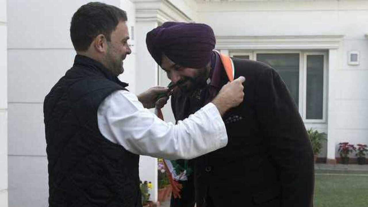 Navjot Sidhu and Rahul Gandhi