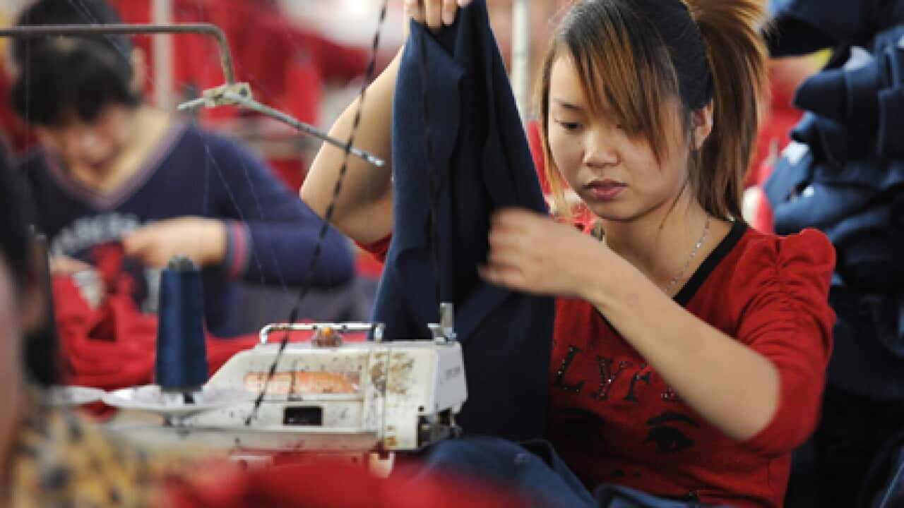 china_worker_textiles_101122_B_getty_442931656