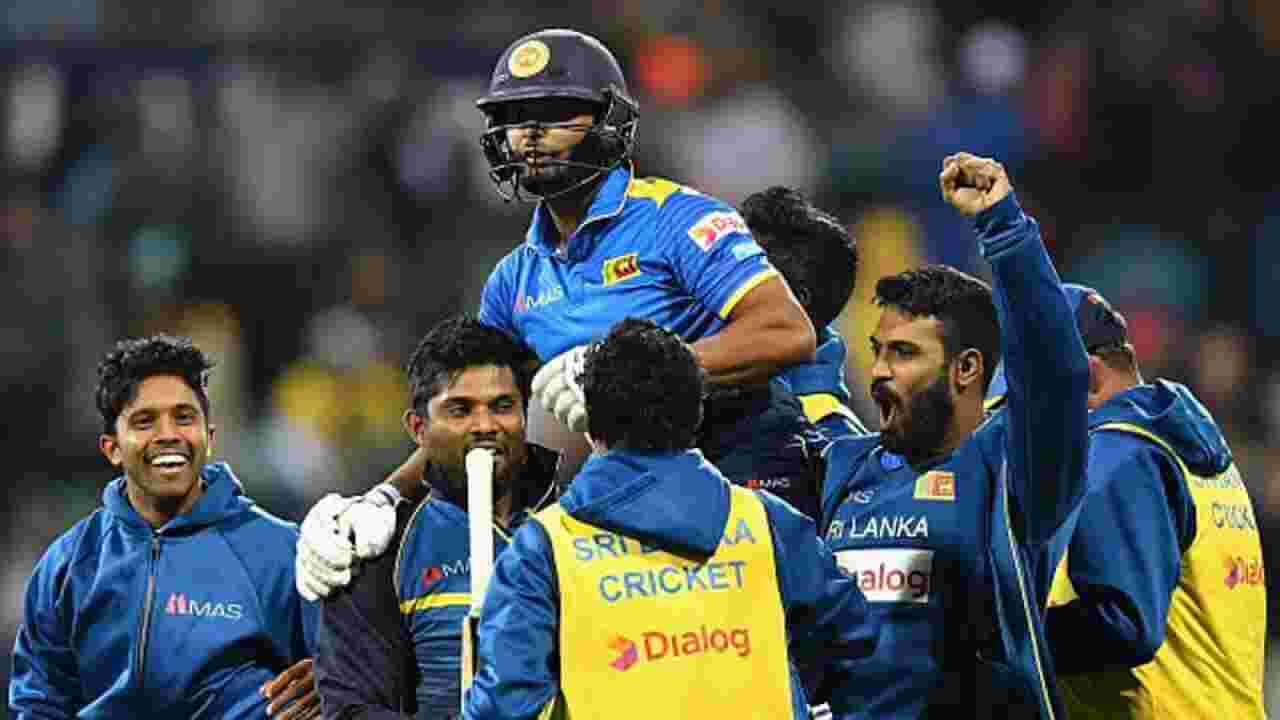 Asela Gunaratne back in SL cricket after one year towards NZ tour.