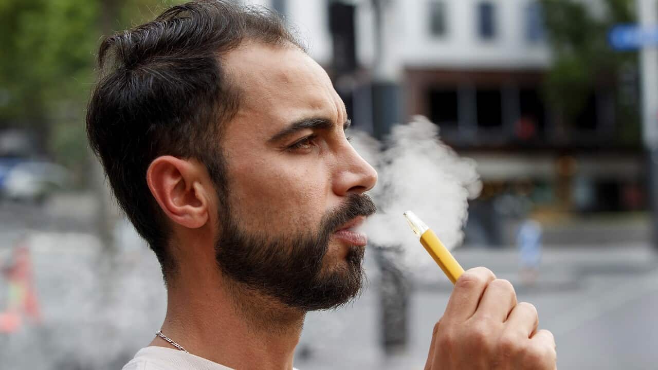 does chewing tobacco cause sore throat When to Worry About a Persistent Sore Throat does chewing tobacco cause sore throat When to Worry About a Persistent Sore Throat