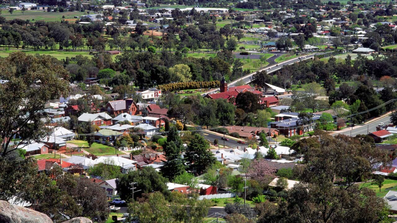 Cowra township, Lachlan River Valley (from hill)