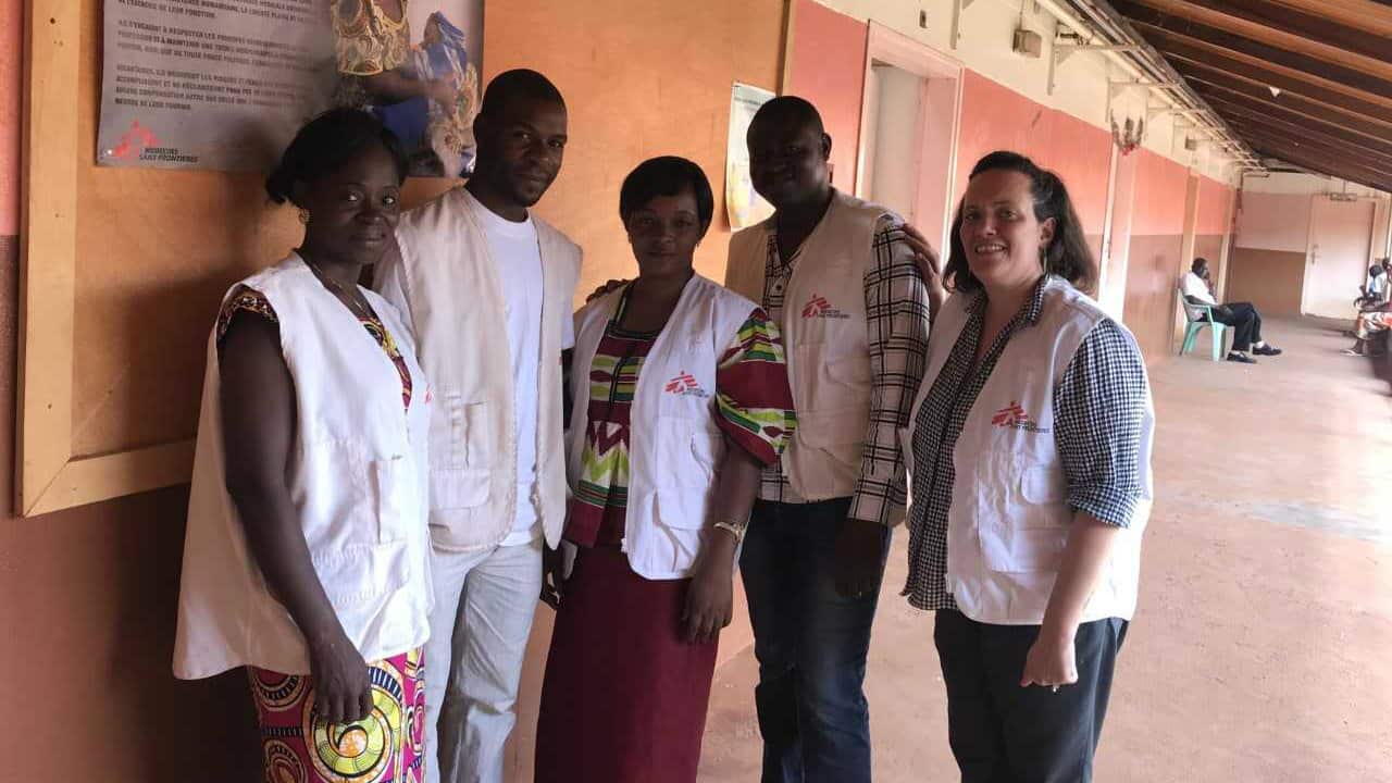 Lo staff di MSF, continua ad assistere la popolazione negli ospedali di Bangui.