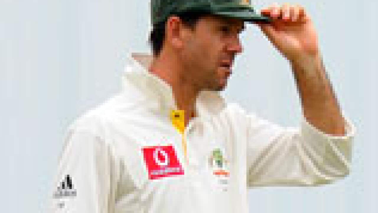Ponting_test_ashes_101202_S_aap_201163168