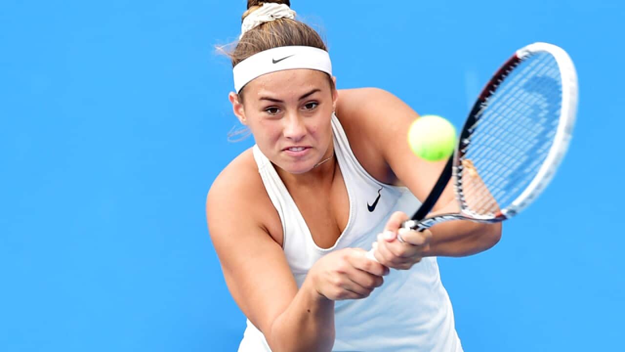 Sara Tomic of Australia plays