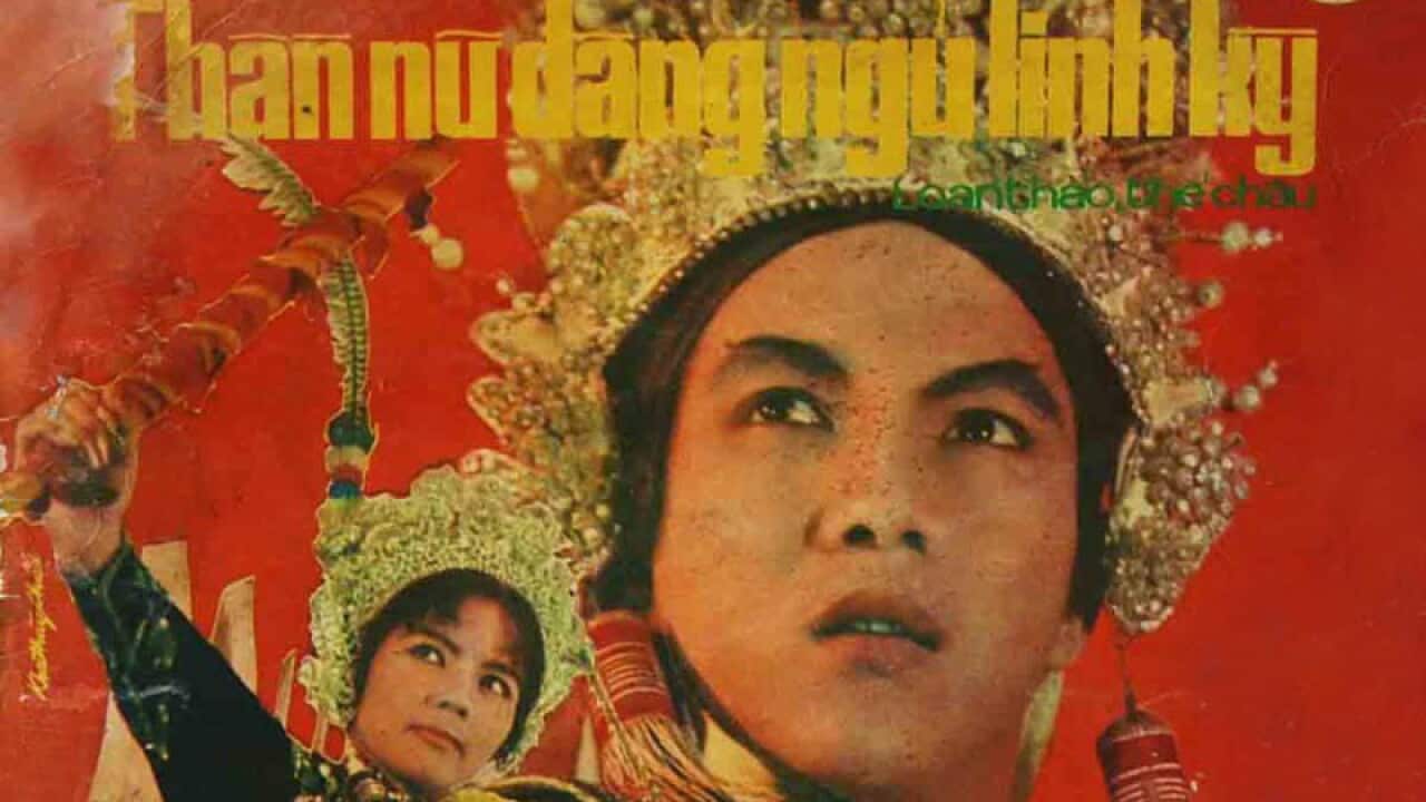Bìa đĩa than Thần nữ dâng ngũ linh kỳ