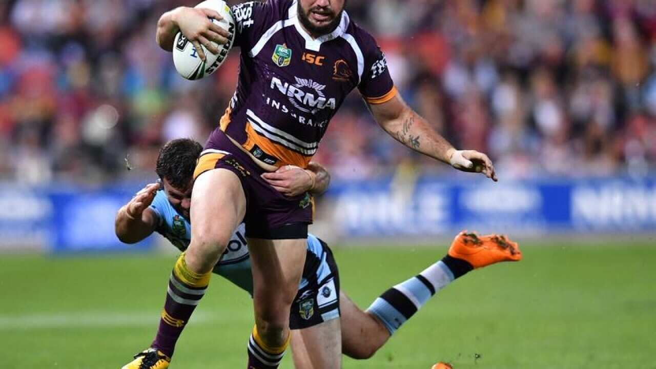 Matt Gillett makes a break