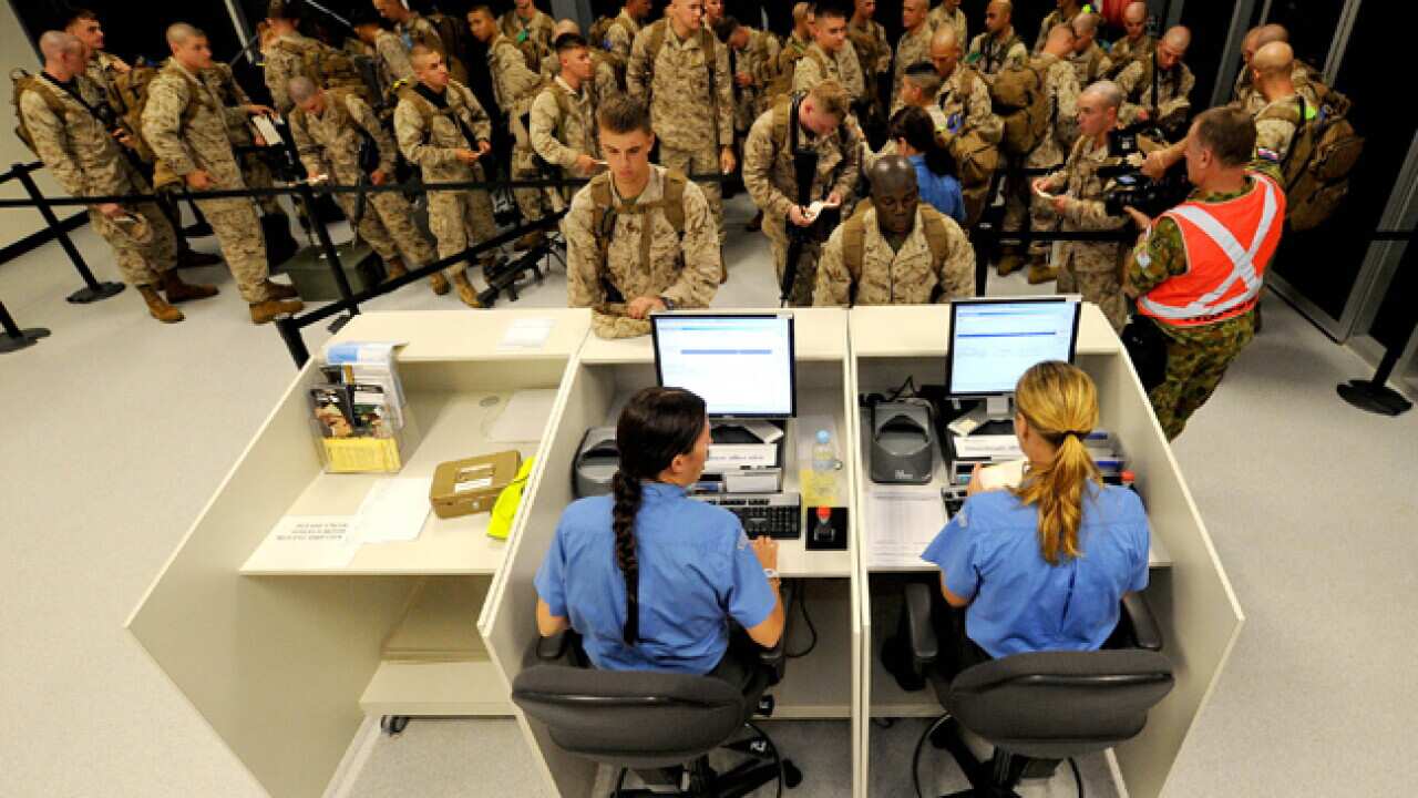 Darwin_marines_WS_120404_B_aap_663513397