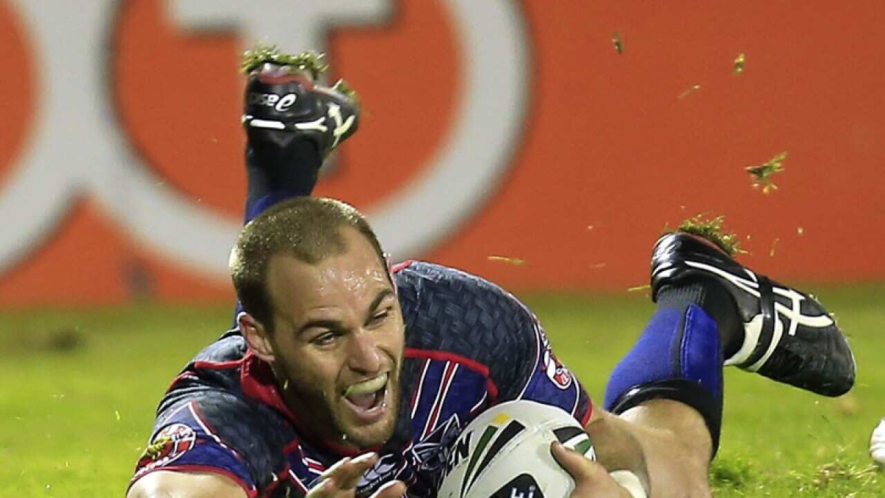 Warriors skipper Simon Mannering in action
