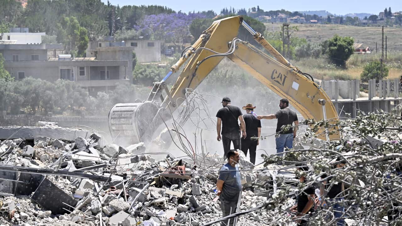 Displaced Lebanese return back to their homes in the south after US-Iran agreement