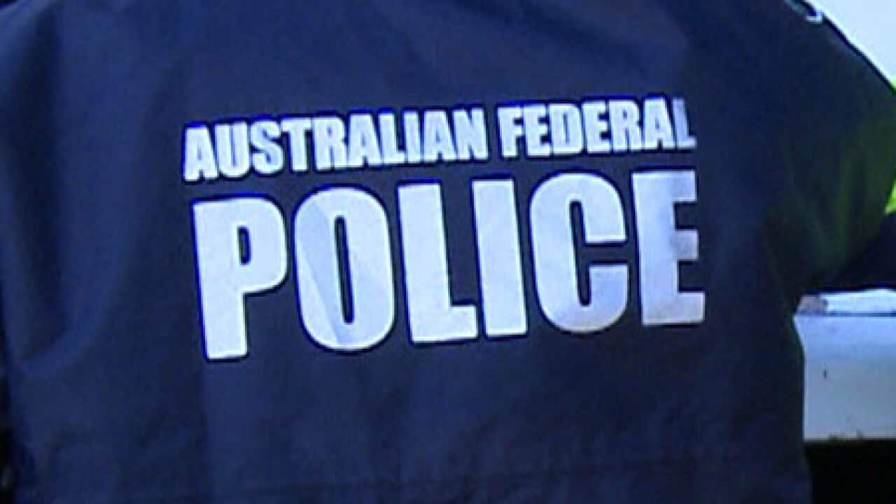 cocaine_feds_100529_B_aap_1331835150