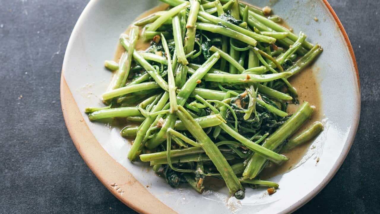 Water spinach with garlic and fermented bean curd