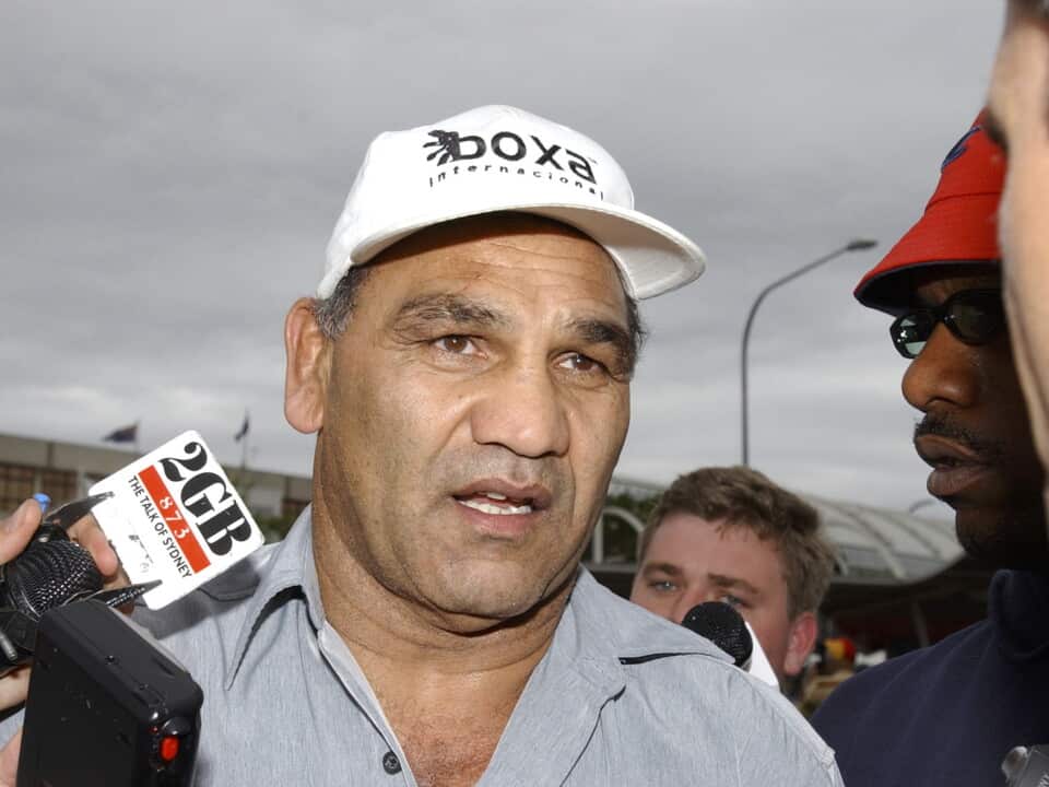 tony MUNDINE dies