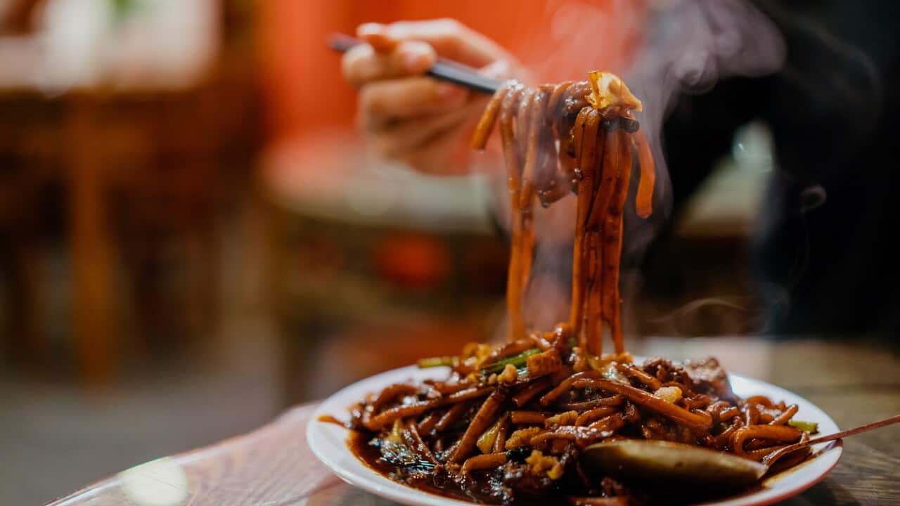 Steamy fried hokkien mee on table ready to eat