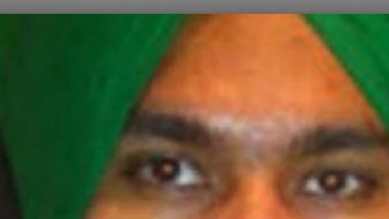 Kuldeep Singh, Sean Duncan Barrett